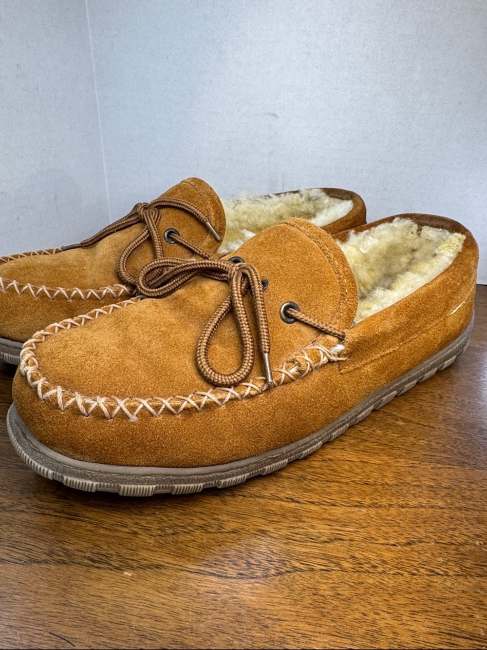 RJs Fuzzies Men's Suede Shearling Lined Moccasin Slippers Grandpa Loafer, sz 9